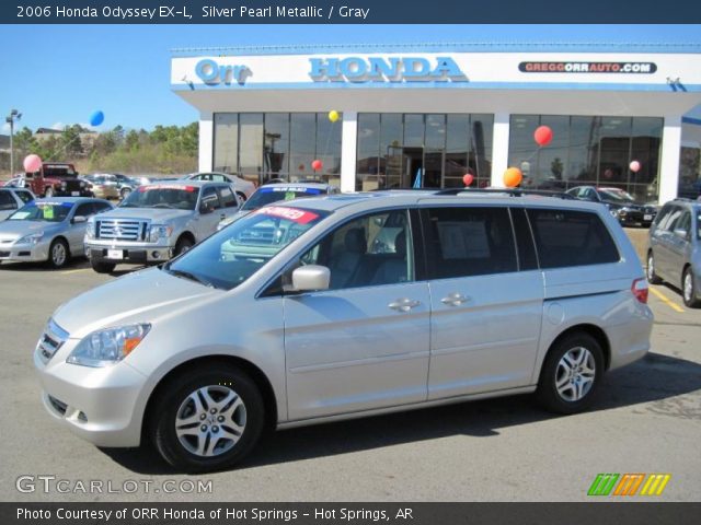 2006 Honda Odyssey EX-L in Silver Pearl Metallic