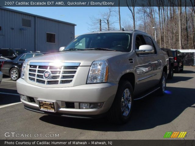 2007 Cadillac Escalade EXT AWD in Quicksilver