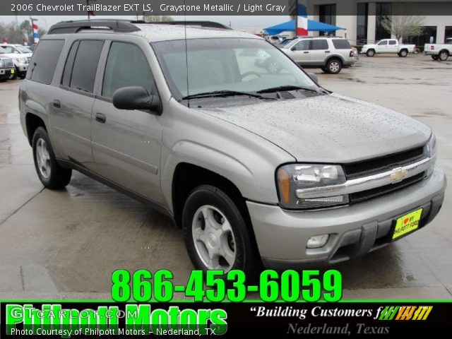 2006 Chevrolet TrailBlazer EXT LS in Graystone Metallic