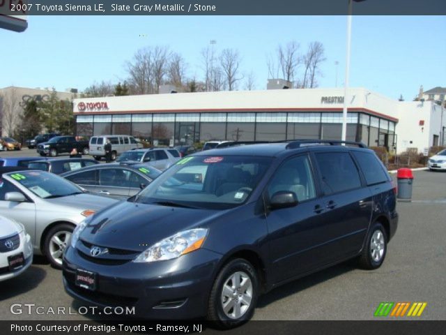 2007 Toyota Sienna LE in Slate Gray Metallic