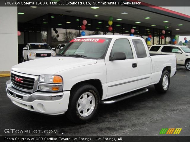 2007 GMC Sierra 1500 Classic SLE Extended Cab in Summit White