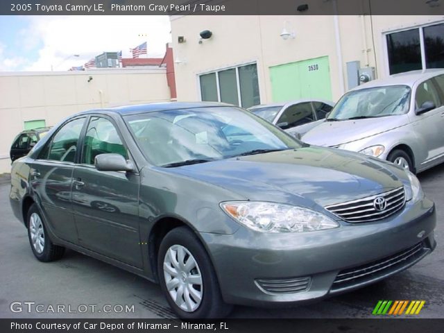 2005 Toyota Camry LE in Phantom Gray Pearl