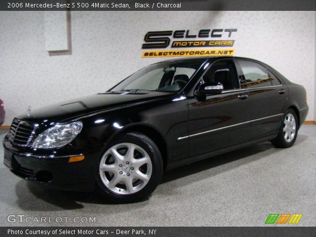 2006 Mercedes-Benz S 500 4Matic Sedan in Black