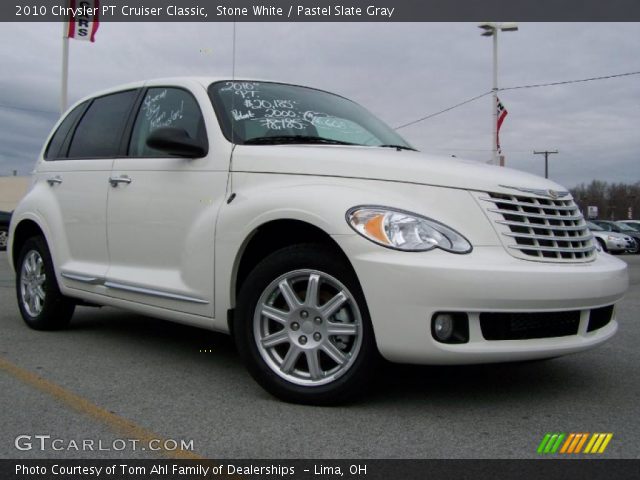 2010 Chrysler PT Cruiser Classic in Stone White