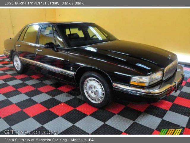 1993 Buick Park Avenue Sedan in Black