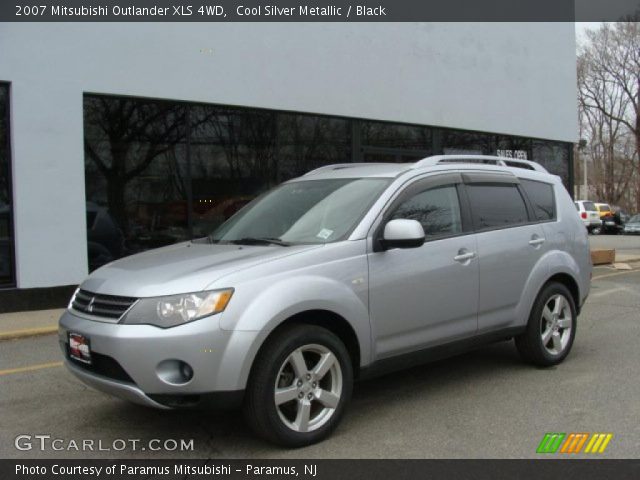 2007 Mitsubishi Outlander XLS 4WD in Cool Silver Metallic