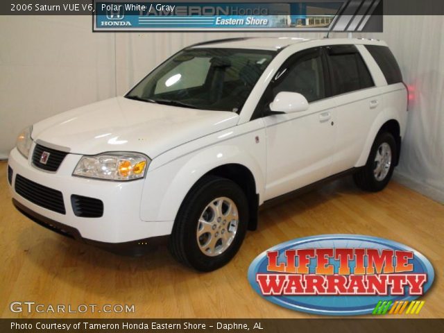 2006 Saturn VUE V6 in Polar White