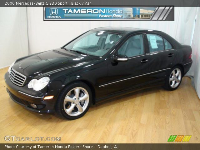 2006 Mercedes-Benz C 230 Sport in Black