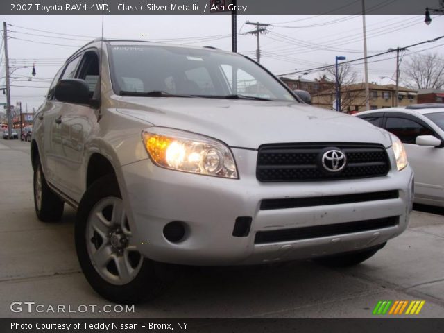 2007 Toyota RAV4 4WD in Classic Silver Metallic