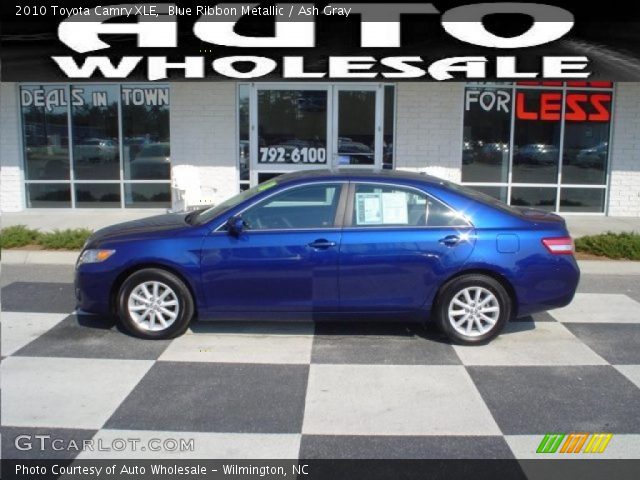 2010 Toyota Camry XLE in Blue Ribbon Metallic