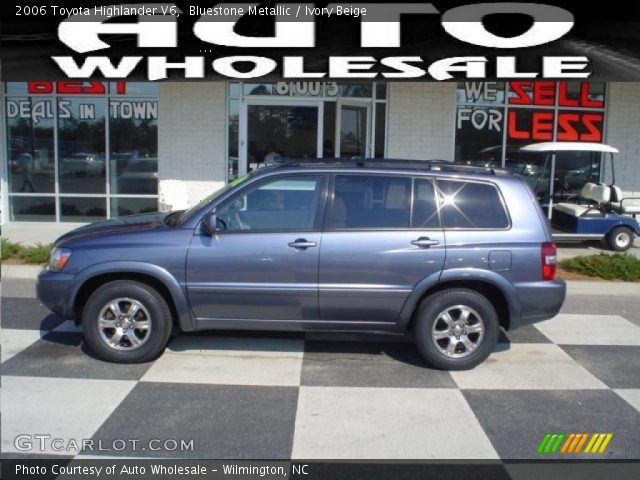 2006 Toyota Highlander V6 in Bluestone Metallic