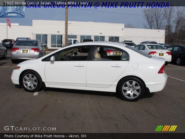 2007 Honda Civic LX Sedan in Taffeta White