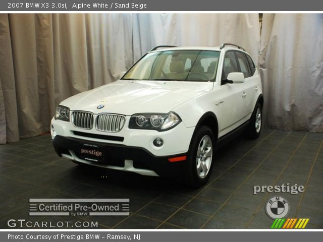 2007 BMW X3 3.0si in Alpine White