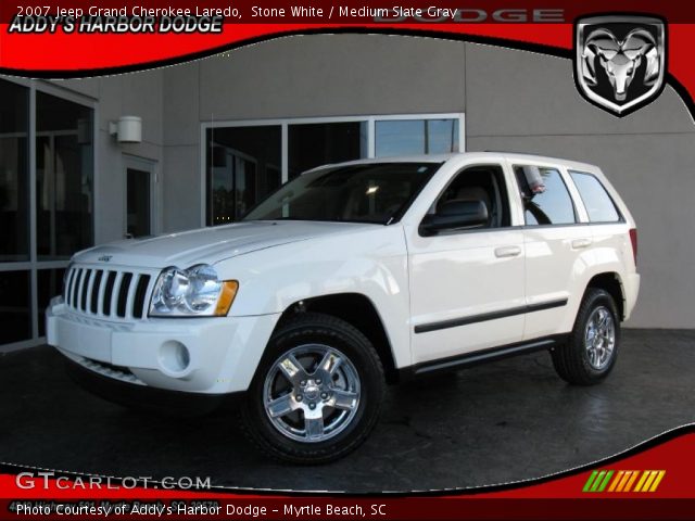 2007 Jeep Grand Cherokee Laredo in Stone White