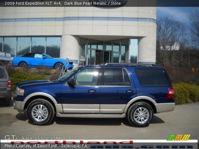 2009 Ford Expedition XLT 4x4 in Dark Blue Pearl Metallic