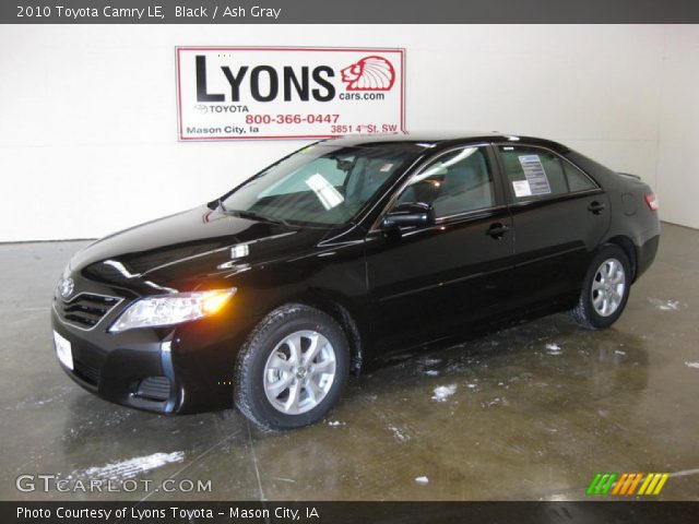 2010 Toyota Camry LE in Black