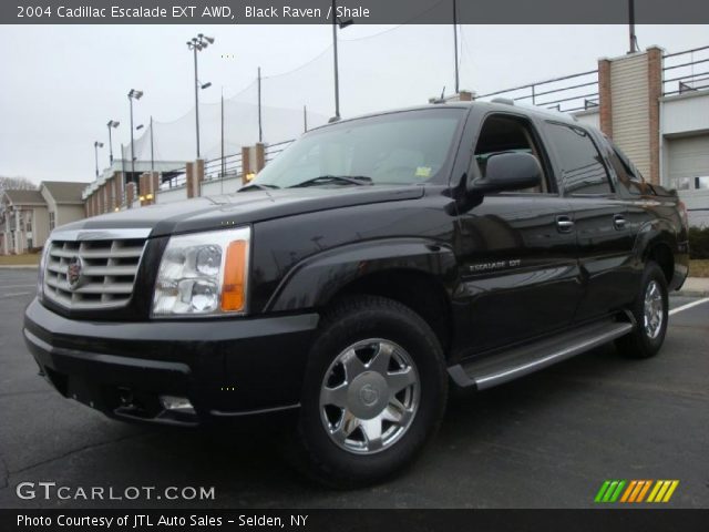 2004 Cadillac Escalade EXT AWD in Black Raven