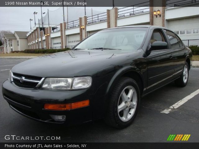 1998 Nissan Maxima SE in Super Black