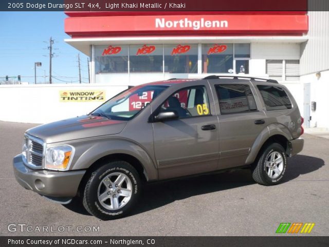 2005 Dodge Durango SLT 4x4 in Light Khaki Metallic