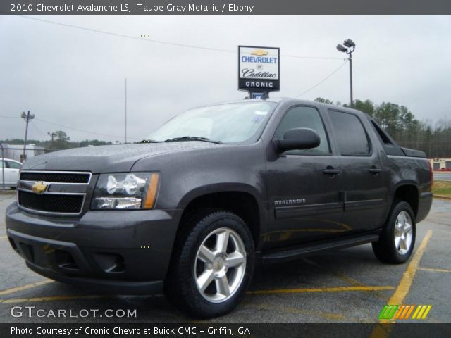 2010 Chevrolet Avalanche LS in Taupe Gray Metallic