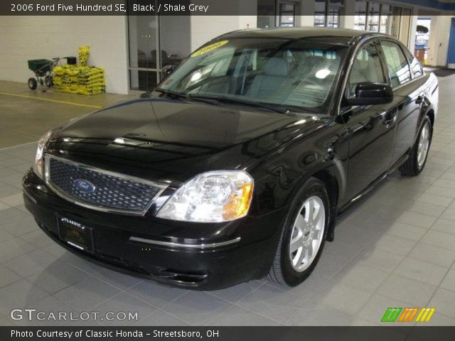 2006 Ford Five Hundred SE in Black