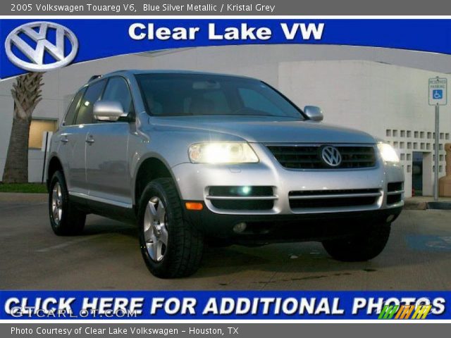 2005 Volkswagen Touareg V6 in Blue Silver Metallic