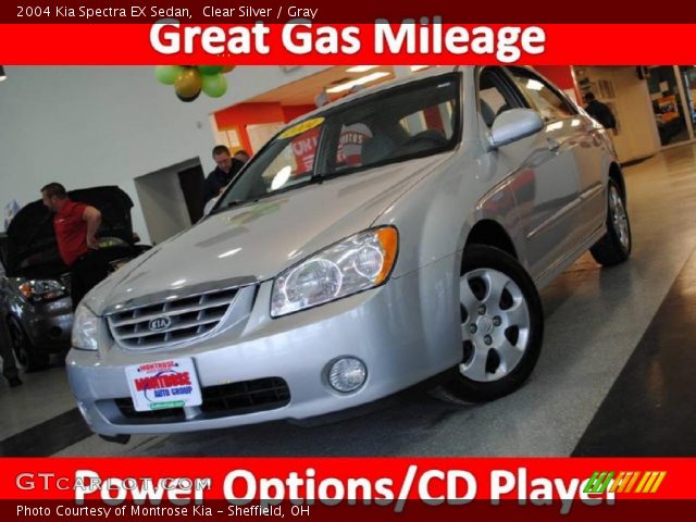 2004 Kia Spectra EX Sedan in Clear Silver