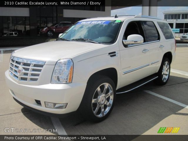 2010 Cadillac Escalade Luxury in White Diamond