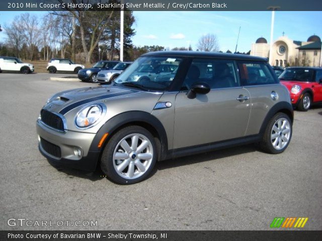 2010 Mini Cooper S Hardtop in Sparkling Silver Metallic