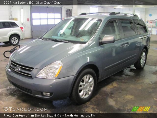 2007 Kia Sedona EX in Olive Gray