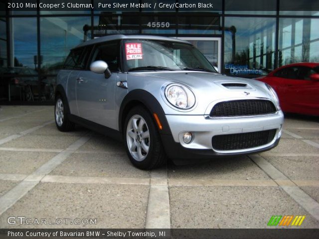 2010 Mini Cooper S Clubman in Pure Silver Metallic