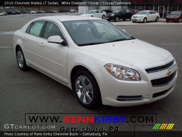 2010 Chevrolet Malibu LT Sedan in White Diamond Tricoat