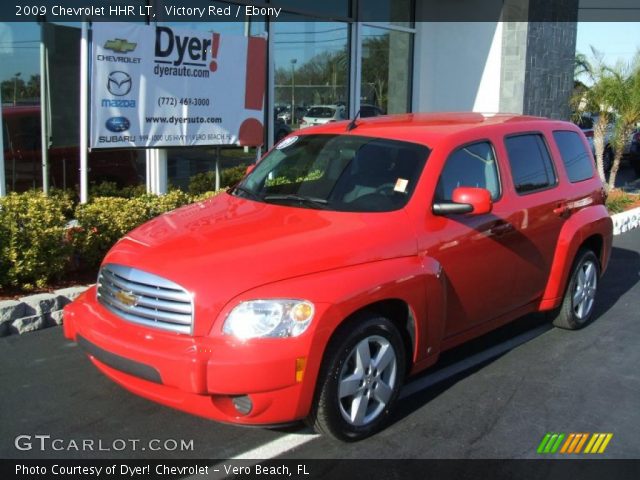 2009 Chevrolet HHR LT in Victory Red