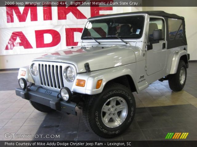 2006 Jeep Wrangler Unlimited 4x4 in Bright Silver Metallic