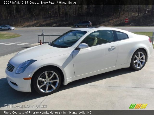 2007 Infiniti G 35 Coupe in Ivory Pearl