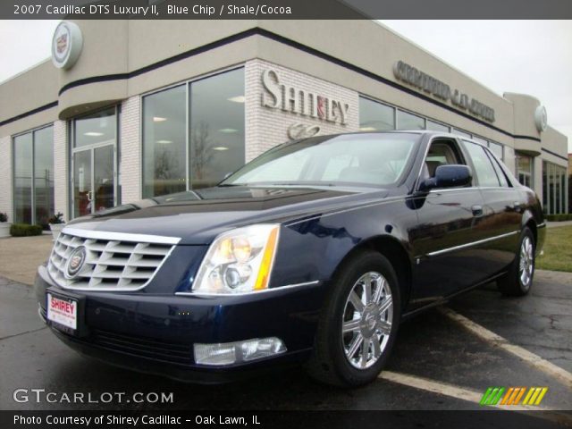 2007 Cadillac DTS Luxury II in Blue Chip