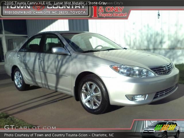 2006 Toyota Camry XLE V6 in Lunar Mist Metallic