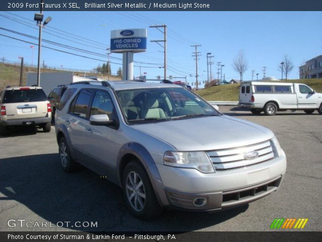 2009 Ford Taurus X SEL in Brilliant Silver Metallic