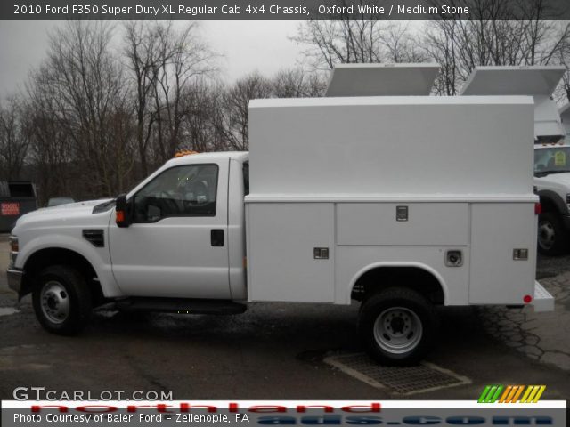 2010 Ford F350 Super Duty XL Regular Cab 4x4 Chassis in Oxford White