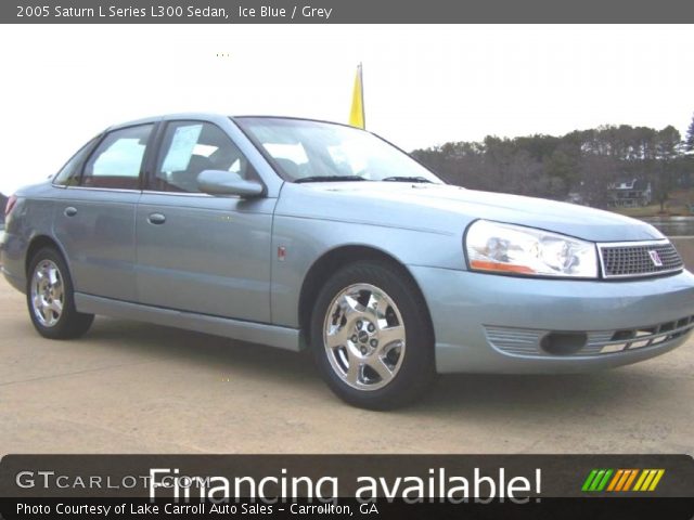 2005 Saturn L Series L300 Sedan in Ice Blue