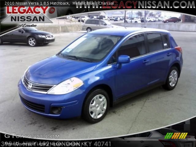 2010 Nissan Versa 1.8 S Hatchback in Metallic Blue