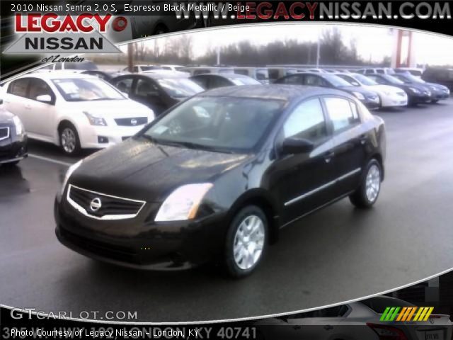 2010 Nissan Sentra 2.0 S in Espresso Black Metallic