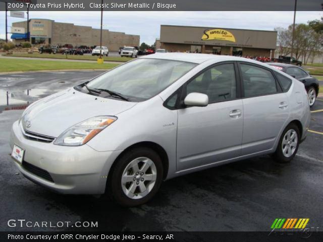 2009 Toyota Prius Hybrid in Classic Silver Metallic