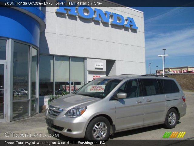 2006 Honda Odyssey EX-L in Silver Pearl Metallic