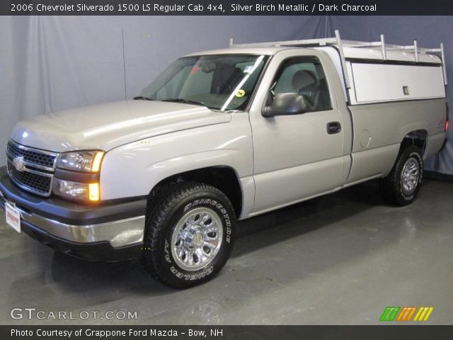 2006 Chevrolet Silverado 1500 LS Regular Cab 4x4 in Silver Birch Metallic