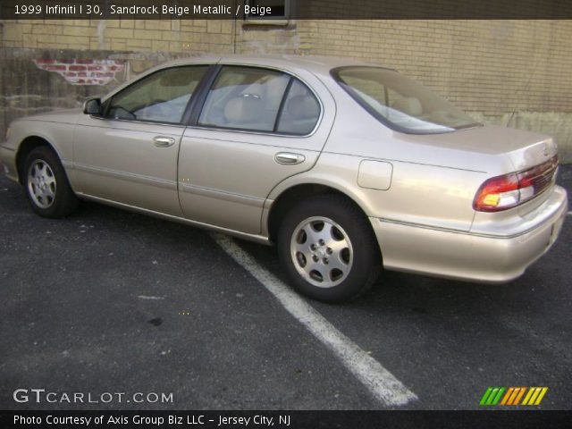 1999 Infiniti I 30 in Sandrock Beige Metallic