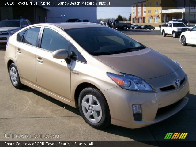 2010 Toyota Prius Hybrid III in Sandy Beach Metallic