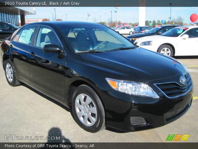 2010 Toyota Camry LE in Black