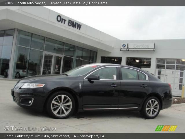 2009 Lincoln MKS Sedan in Tuxedo Black Metallic