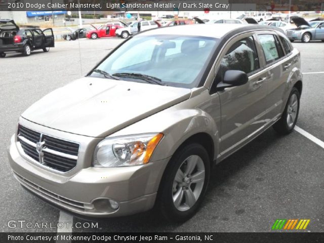 2010 Dodge Caliber Mainstreet in Light Sandstone Metallic